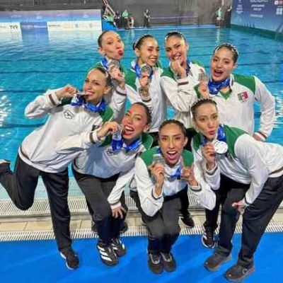 Seleccion-mexicana-de-natacion-artistica-gana-plata-en-la-Copa-del-Mundo-de-Pontevedra