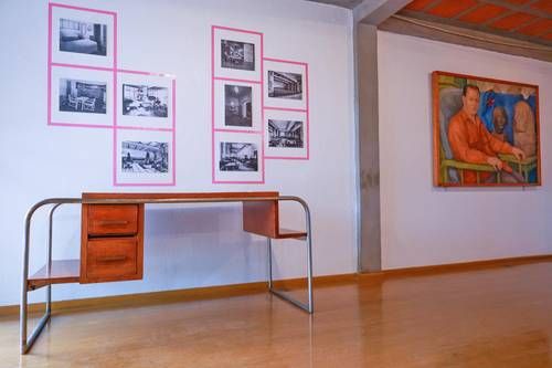 Studio-Evolucion-la-casa‑estudio-de-Frida-Kahlo-se-exhibe-amueblada-con-diseno-funcionalista-de-los-anos-30
