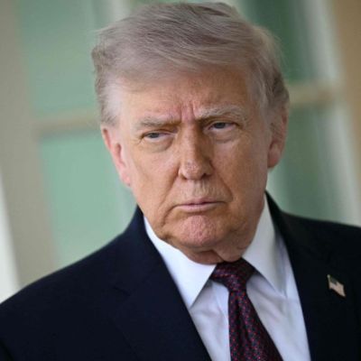 Trump-afirma-que-no-tiene-prisa-por-negociar-con-Iran-y-respalda-el-bloqueo-naval