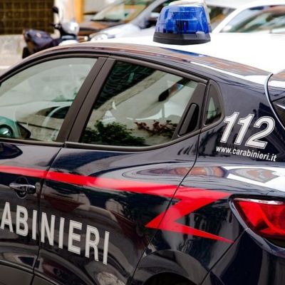 Vehiculo-arrolla-a-peatones-en-el-centro-de-Modena-varios-heridos