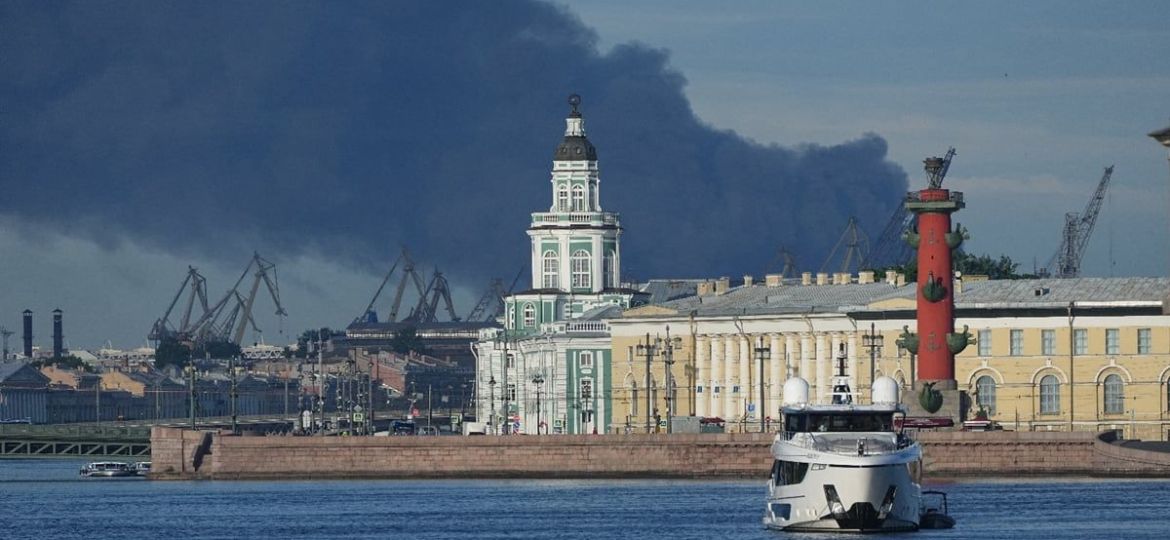 Ataque-masivo-con-drones-afecta-a-San-Petersburgo-Rusia-reporta-numerosos-derribos