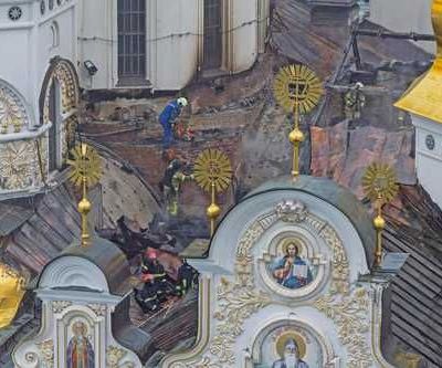 Ataque-masivo-dana-la-Catedral-de-la-Dormicion-en-la-Lavra-de-Kiev-se-reportan-victimas