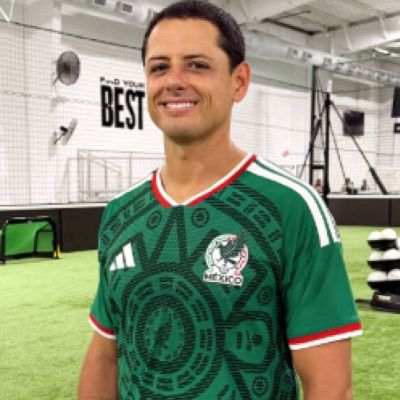 Javier-Chicharito-Hernandez-comparte-fotos-con-la-nueva-playera-del-Tri-en-Instagram