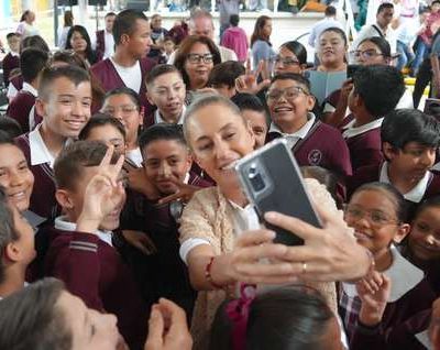 Sheinbaum-inaugura-la-Central-de-Ciclo-Combinado-Teresa-Urrea-Chavez-en-Manzanillo
